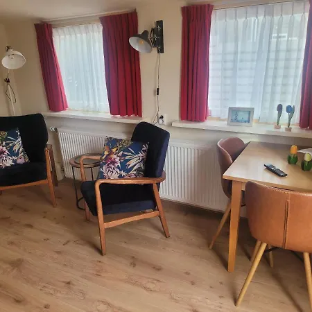 Canberra. Apartment *